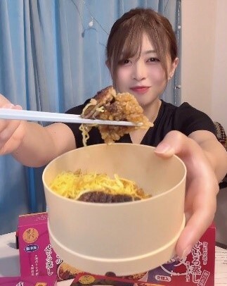 ライブコマース