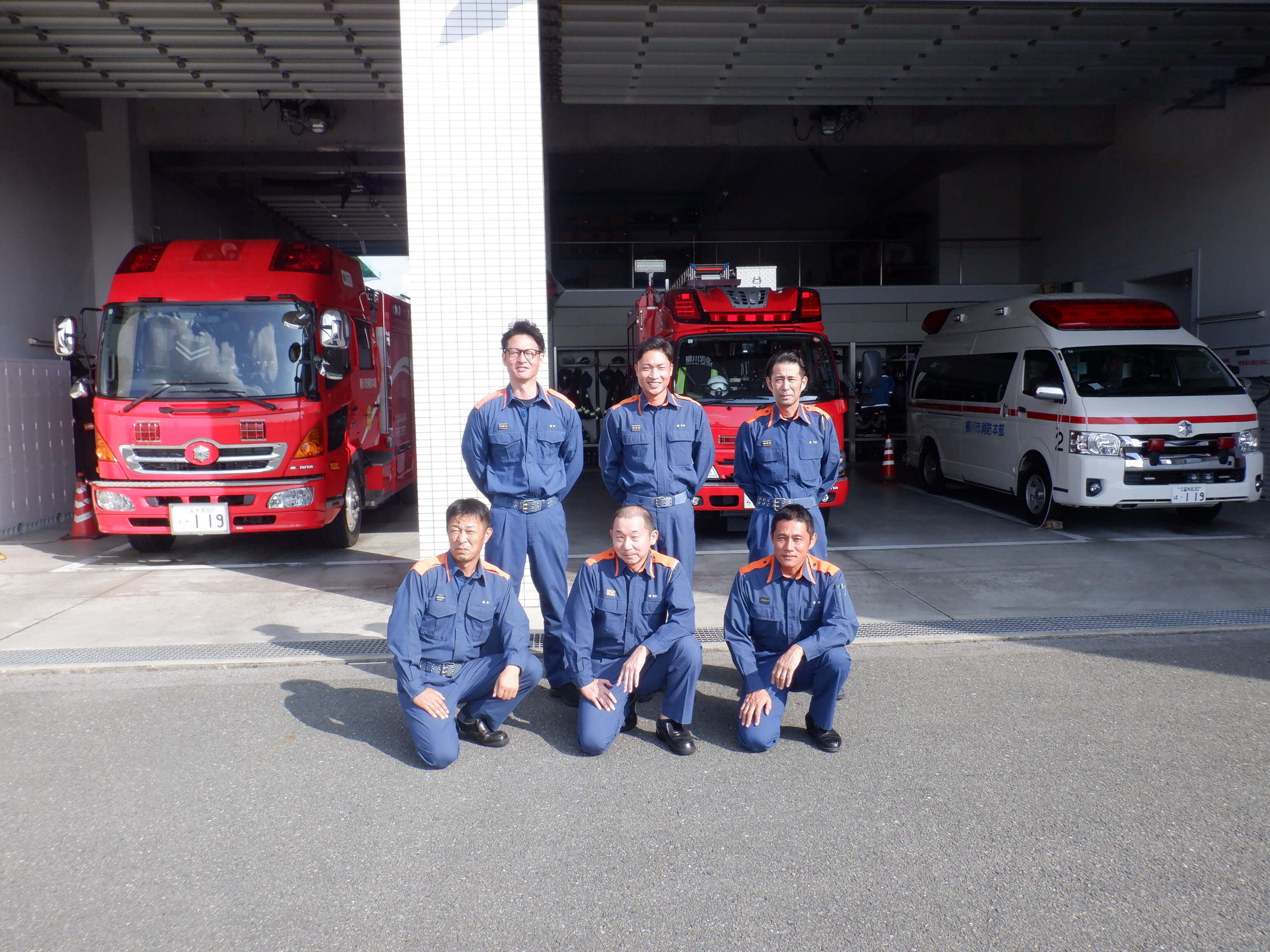 東部出張所2部消防課の職員.JPG