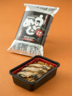 うなぎめし（万榮堂）