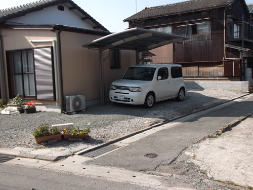 新しく建てられた家屋の写真