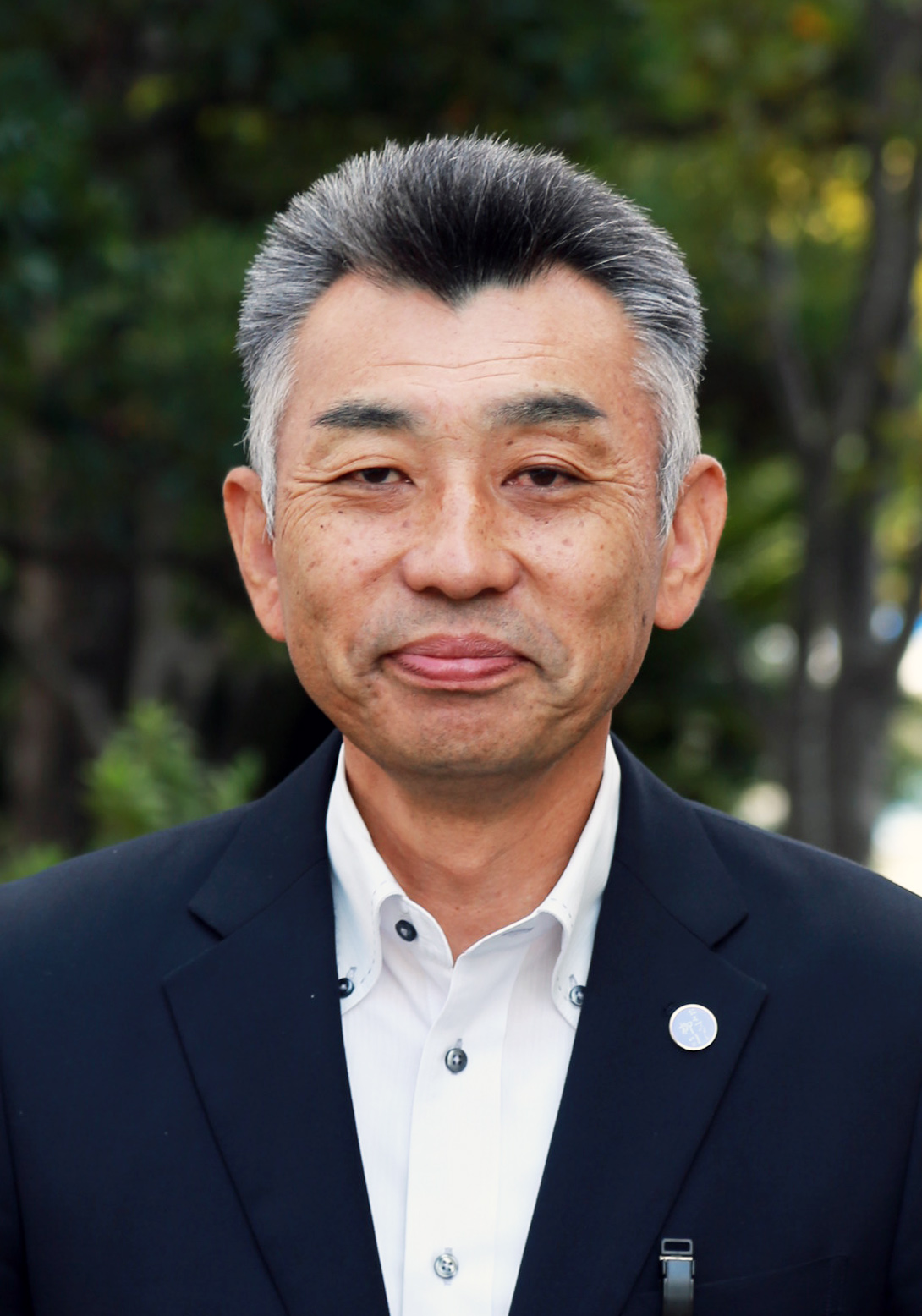 松藤敏彦総務課長の写真