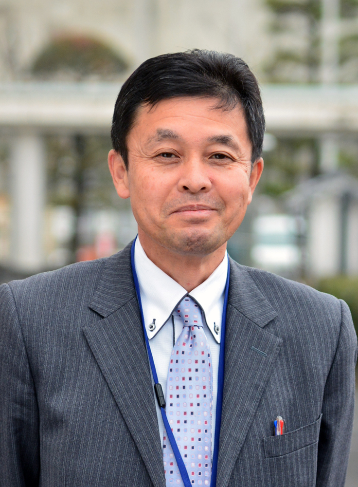 川口俊幸税務課長の写真