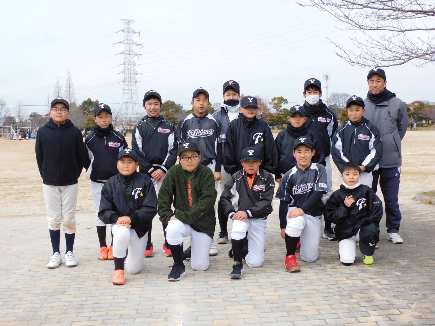 野球少年の集合写真