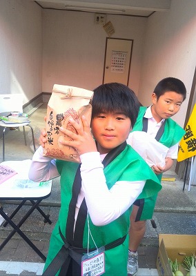 141030nakashima_asaichi08.jpg